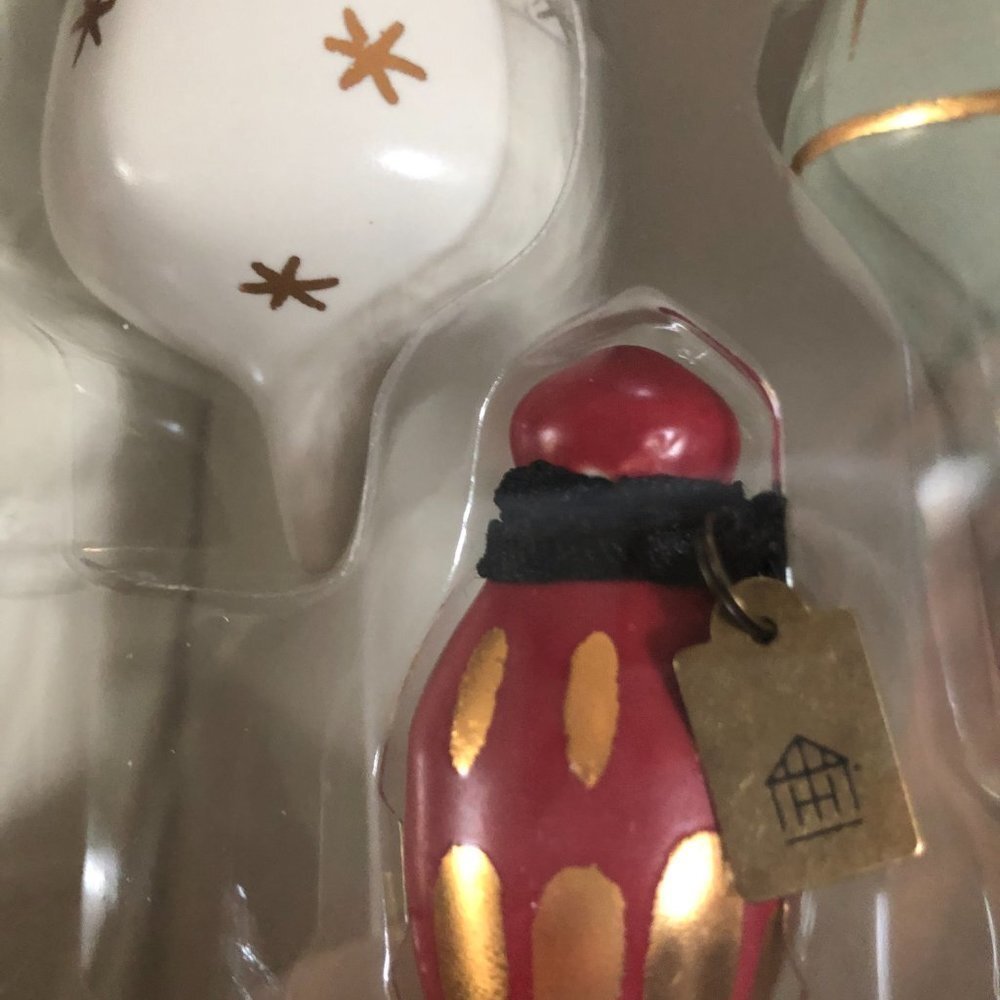 HEARTH & HAND WITH MAGNOLIA STONEWARE SET OF 4 ORNAMENTS NEW IN BOX - Picture 7 of 9